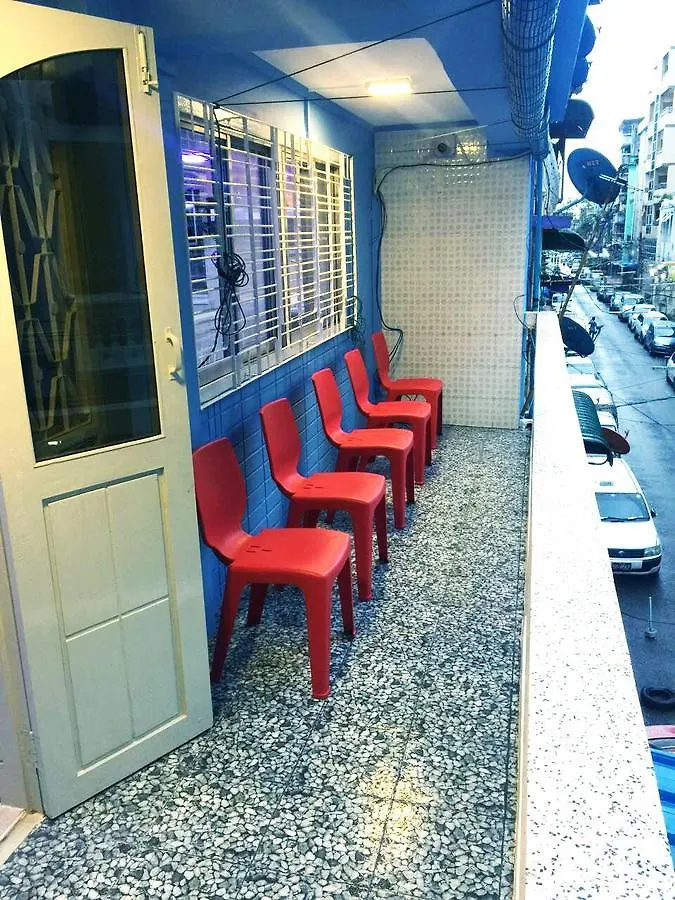 Htinn Yue Tann Hostel Rangoon